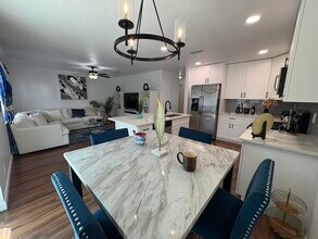 3318 Blue Fin Dr in West Palm Beach, FL - Building Photo - Building Photo