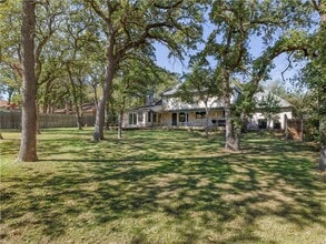 1903 Yokley Rd in Rockdale, TX - Building Photo - Building Photo