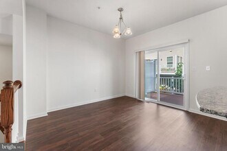 8105 Kyne Millers Way in Ellicott City, MD - Building Photo - Building Photo
