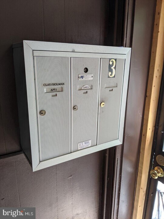 940 Harlem Ave Photo