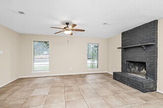 24026 Spring Briar Ln in Spring, TX - Building Photo - Building Photo