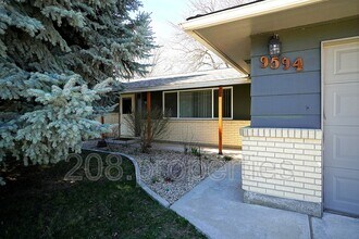 9594 W Telfair Dr in Boise, ID - Building Photo - Building Photo