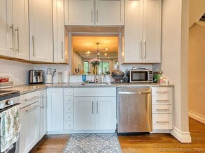 999 Whalley Ave, Unit 1213 in New Haven, CT - Building Photo - Building Photo