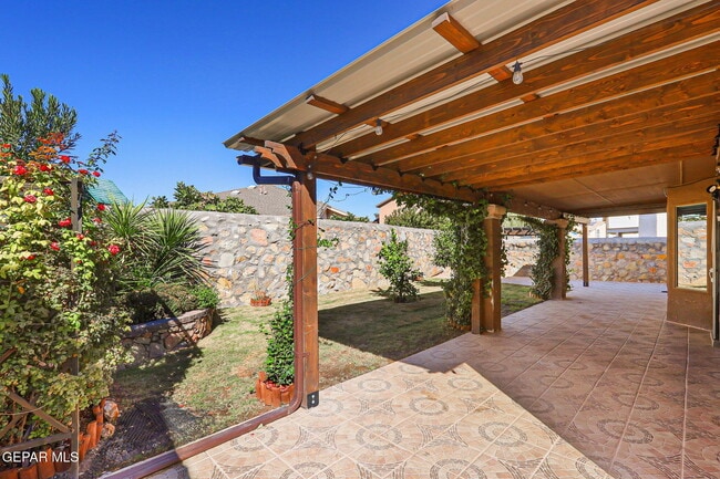 5021 Silver Cholla Dr in El Paso, TX - Building Photo - Building Photo