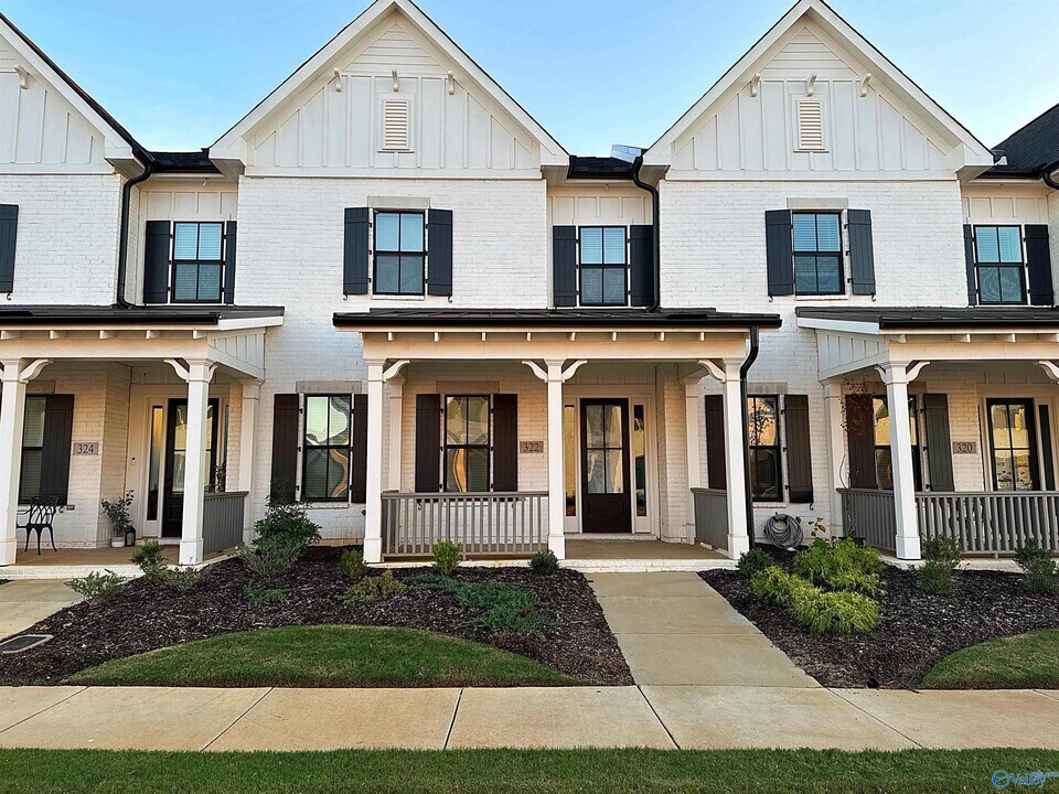 322 Hay Rake Dr in Madison, AL - Foto de edificio