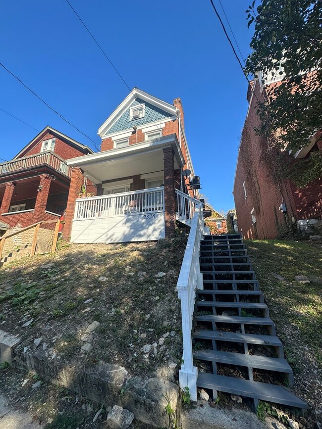 property at 2326 Flora St