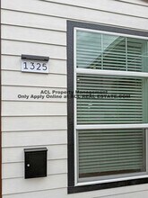 1325 Russell Way in Hayward, CA - Building Photo - Building Photo