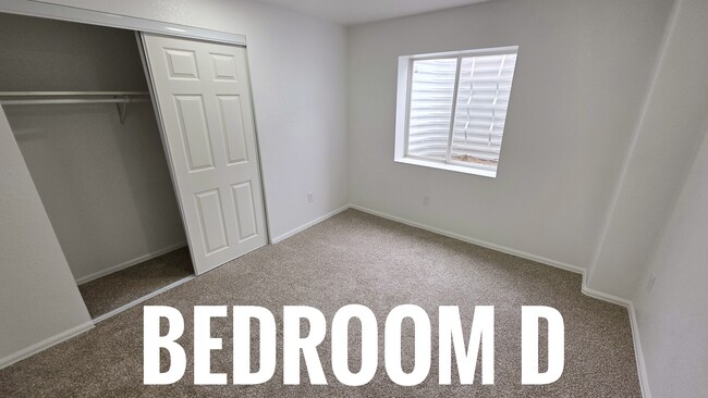 1805 Dewhirst Dr, Unit D in Colorado Springs, CO - Foto de edificio - Building Photo