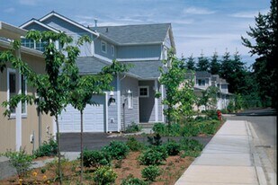 21403-21515-21515 12th Ave S in Des Moines, WA - Building Photo