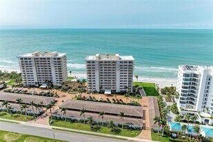 603 Longboat Club Rd, Unit 204N in Longboat Key, FL - Building Photo