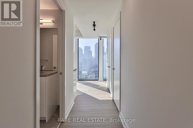 284 King St E in Toronto, ON - Building Photo - Building Photo