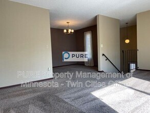 2466 Cobble Hill Alcove in Woodbury, MN - Building Photo - Building Photo