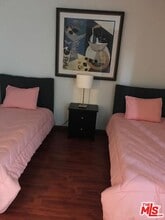 1607 Glendon Ave in Los Angeles, CA - Building Photo - Building Photo