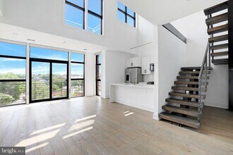 1402 H St NE in Washington, DC - Building Photo - Building Photo