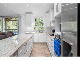 33553 Johnson St in Mission, BC - Building Photo