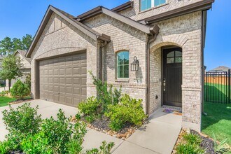 27129 Ivorywood Dr in Magnolia, TX - Building Photo - Building Photo