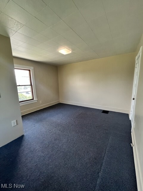property at 934 N Stateline Rd