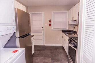 1905 Grayland Ave-Unit -1905-B in Richmond, VA - Building Photo - Building Photo