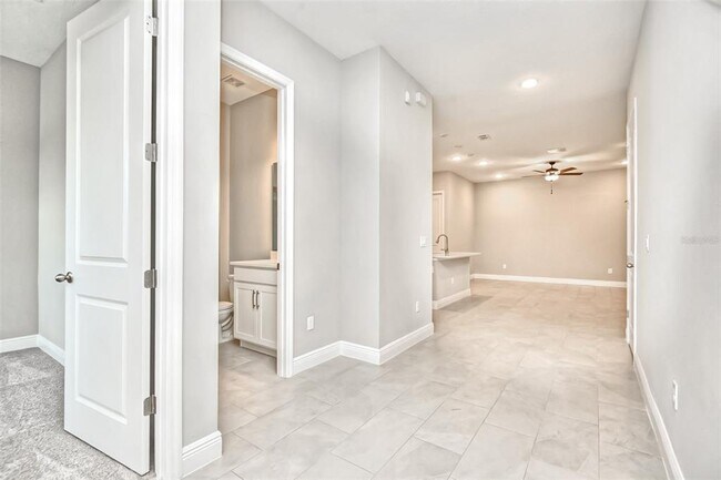 2941 Voyager Ave in St. Cloud, FL - Building Photo - Building Photo