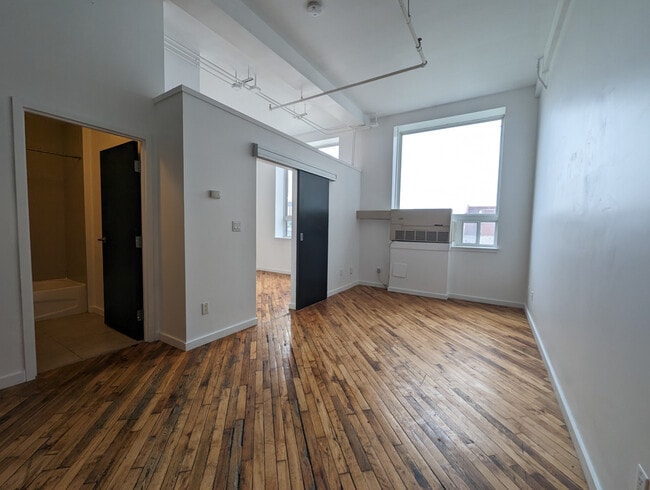 property at 35 Water St S