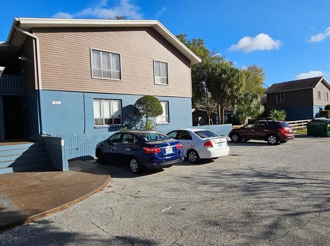 7611 Paula Dr in Tampa, FL - Building Photo - Building Photo