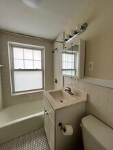 50 College Ave, Unit 3 in Somerville, MA - Building Photo - Building Photo