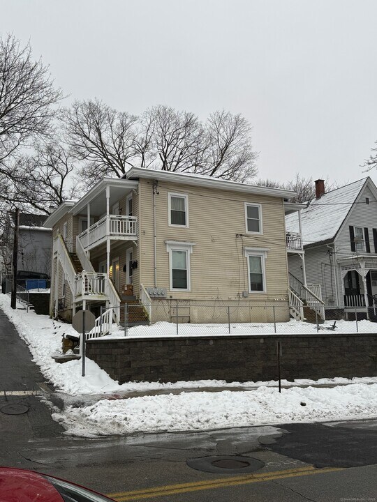 49 Boswell Ave-Unit -49A in Norwich, CT - Building Photo