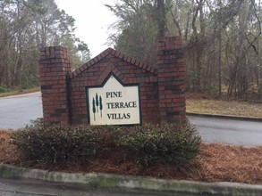 Pine Terrace Villas in Swainsboro, GA - Building Photo - Other