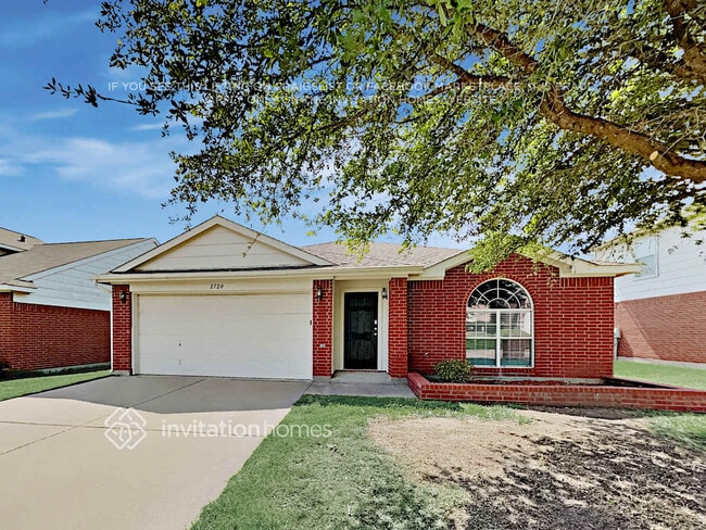 2720 Briscoe Dr