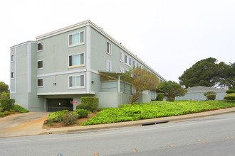 Ocean View Senior Apartments in Pacifica, CA - Building Photo - Building Photo