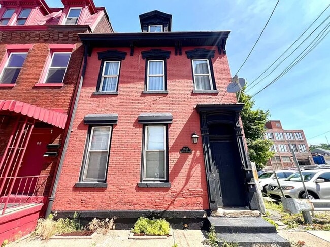property at 1815 Locust St