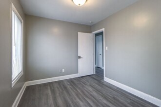 2502 E 140th Pl in East Chicago, IN - Building Photo - Building Photo