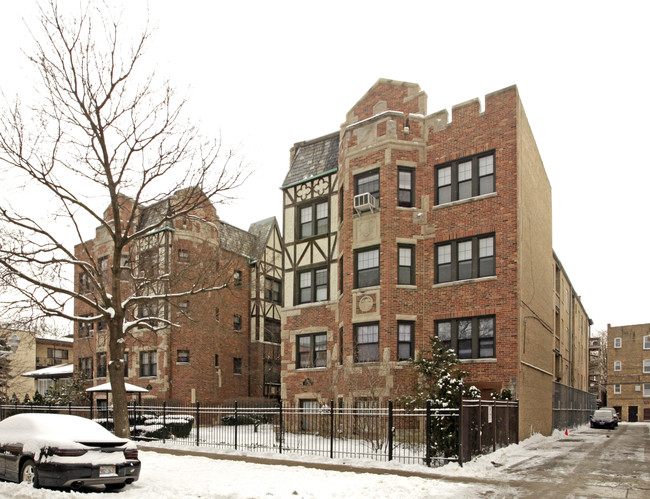 1519 West Farwell Avenue in Chicago, IL - Foto de edificio - Building Photo