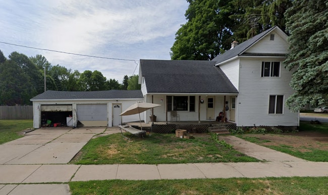 property at 516 W Wescott Ave