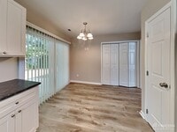 404 Flaherty Ave photo'