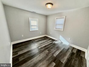 9 S Maple Ave in Evesham, NJ - Building Photo - Building Photo