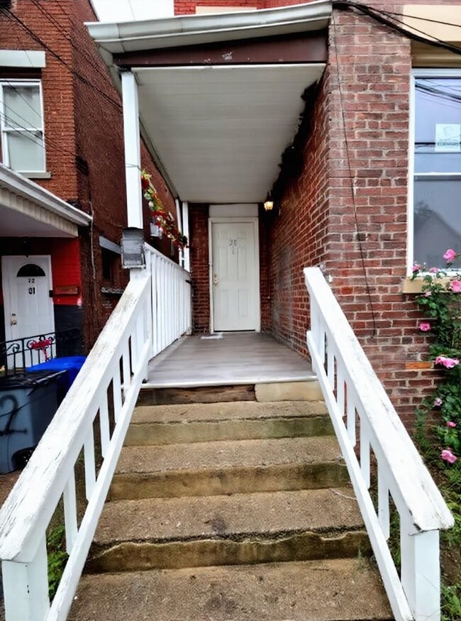 20 N 7th St in Paterson, NJ - Foto de edificio - Building Photo