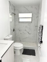 2508 McKinley St in Hollywood, FL - Building Photo - Building Photo