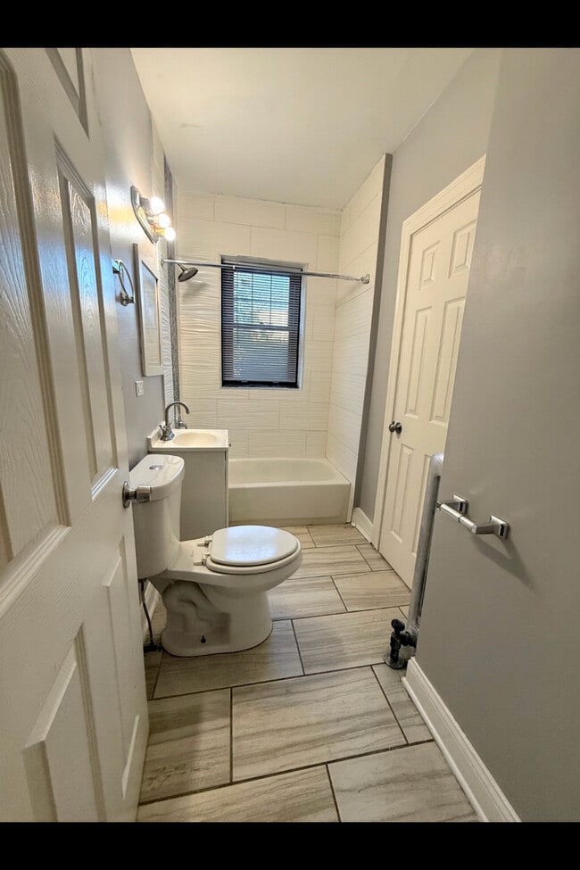 7640 S Stewart Ave in Chicago, IL - Building Photo - Building Photo