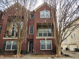 4100 Blossom St in Houston, TX - Building Photo