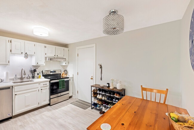 205 Great Rd, Unit A7 in Acton, MA - Building Photo - Building Photo