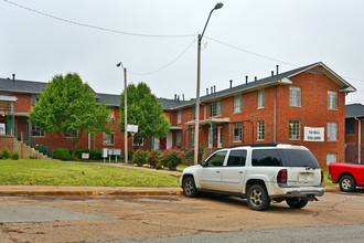 Elite at 25 Apartments in Oklahoma City, OK - Building Photo - Building Photo