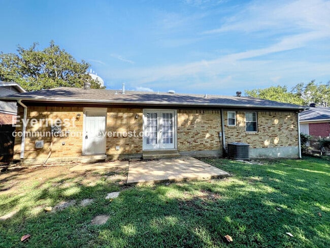8405 Greenbrook Pkwy in Southaven, MS - Building Photo - Building Photo