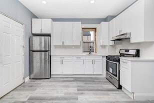 231 Palisade Ave in Garfield, NJ - Building Photo