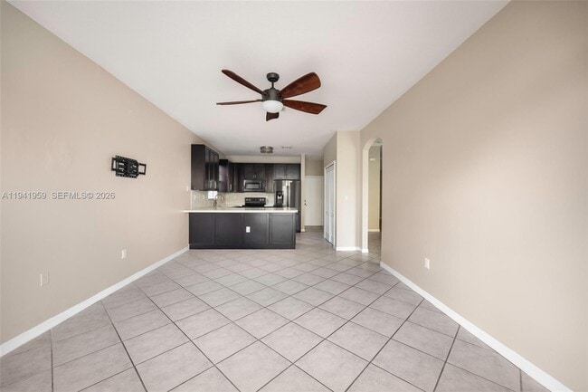 15963 SW 99th Ln in Miami, FL - Building Photo - Building Photo