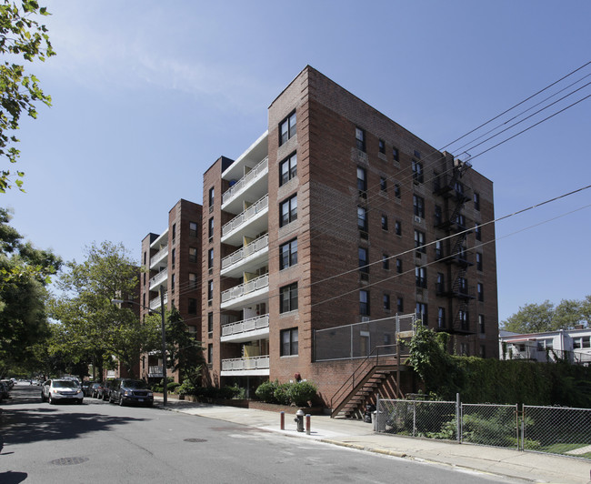 The Yaille in Brooklyn, NY - Building Photo - Building Photo