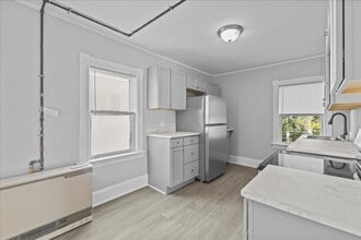 410 St Paul St in Burlington, VT - Building Photo - Building Photo