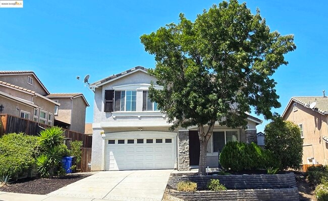 property at 462 Windwood Dr