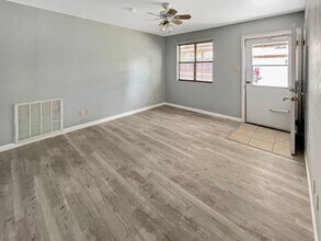 1517 N Breckon Dr in Hobbs, NM - Building Photo - Building Photo