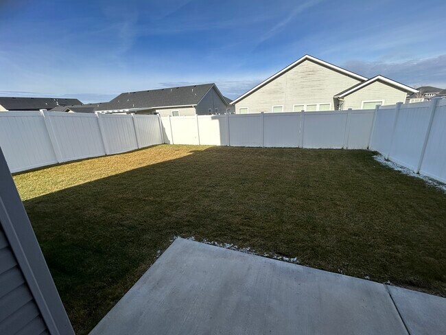 1008 Frank Henry Rd in Twin Falls, ID - Building Photo - Building Photo